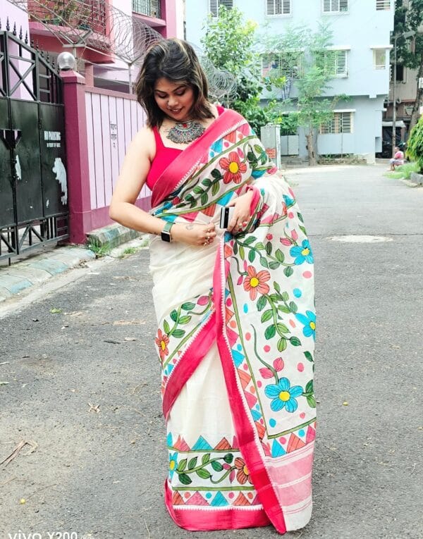 Hand painted red white saree - Image 3